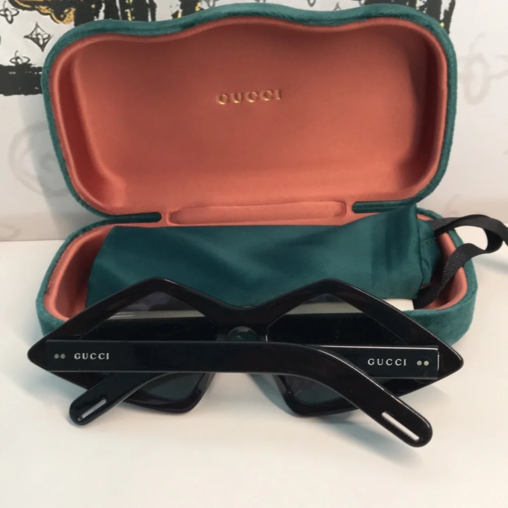 New Authentic Gucci Black Rhinestone Sunglasses. GG0496s 004 - Picture 14 of 14